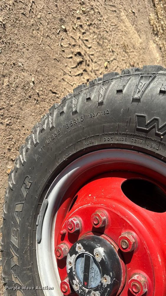 image for item NA9879 1983 GMC Sierra Classic 3500 brush fire truck