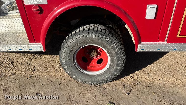 image for item NA9879 1983 GMC Sierra Classic 3500 brush fire truck