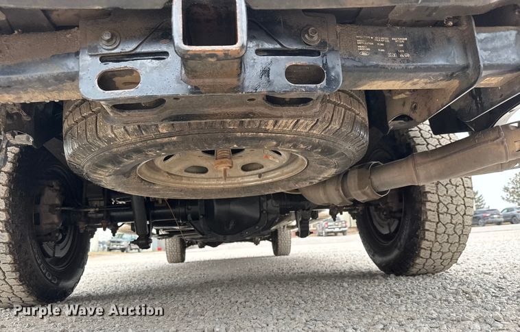 image for item NA9952 2020 Ford F250 Super Duty XL Crew Cab pickup truck