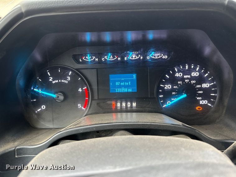 image for item NA9952 2020 Ford F250 Super Duty XL Crew Cab pickup truck