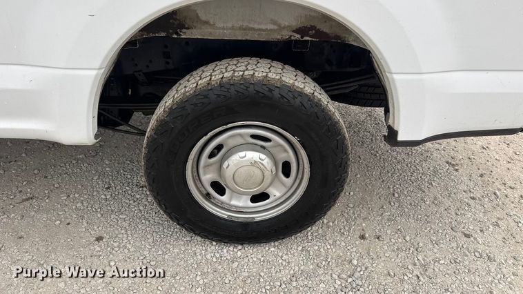 image for item NA9952 2020 Ford F250 Super Duty XL Crew Cab pickup truck