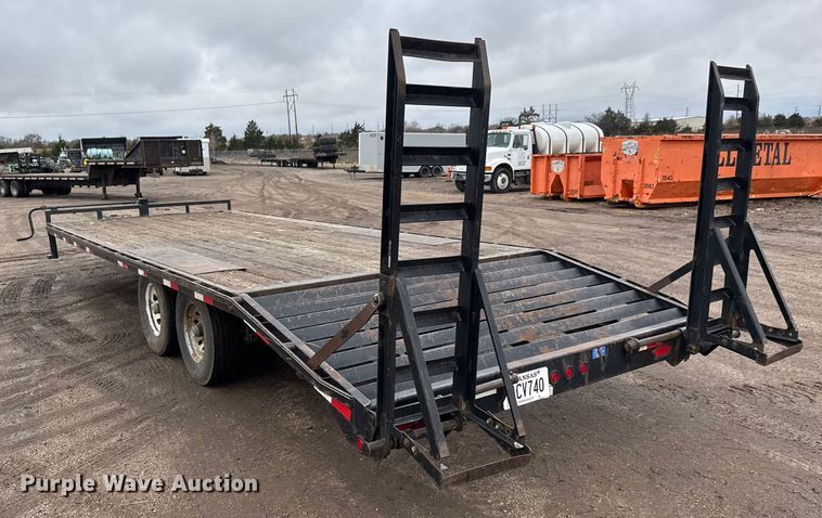 image for item NA9959 2016 Lamar equipment trailer