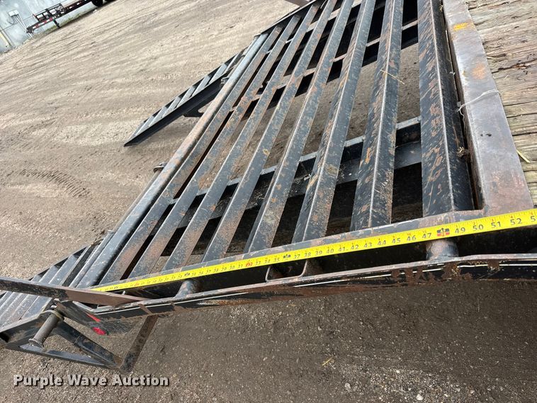image for item NA9959 2016 Lamar equipment trailer