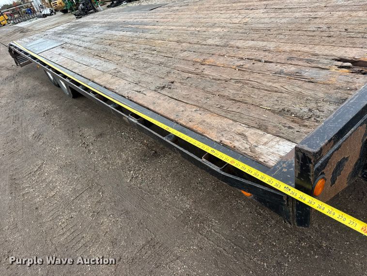 image for item NA9963 2015 PJ equipment trailer