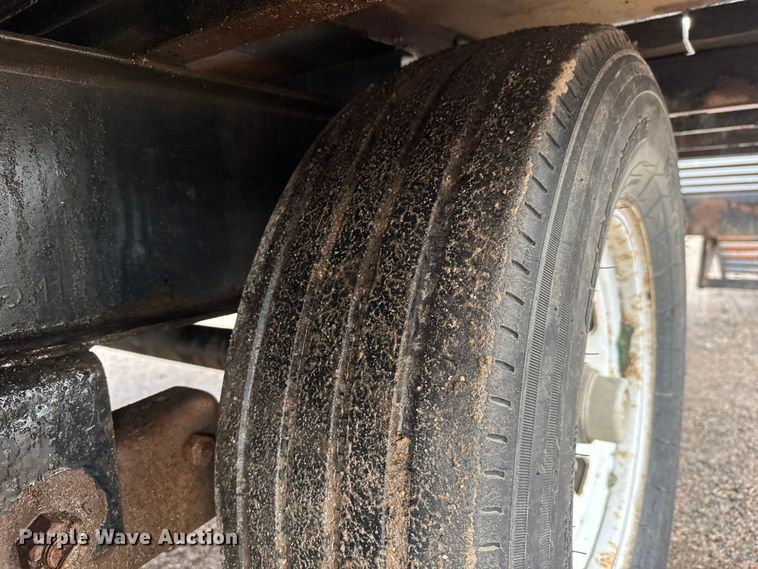 image for item NA9963 2015 PJ equipment trailer