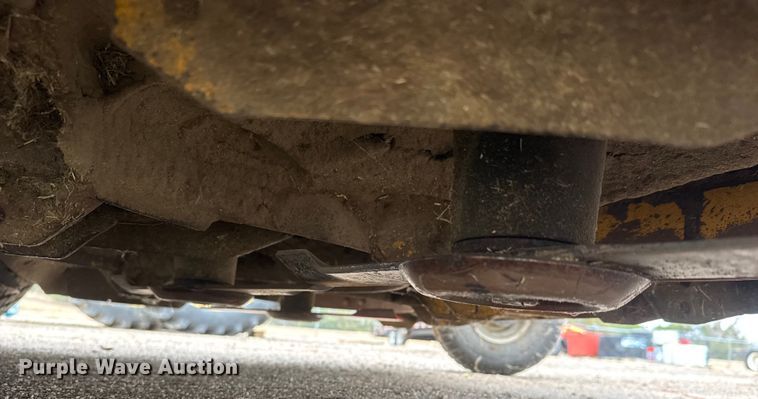 image for item NA9964 Hustler Super 104 ZTR lawn mower