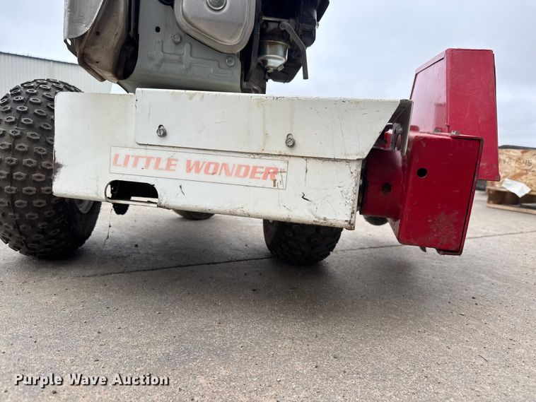 image for item NA9965 Little Wonder 900 Hydrostatic bed edger