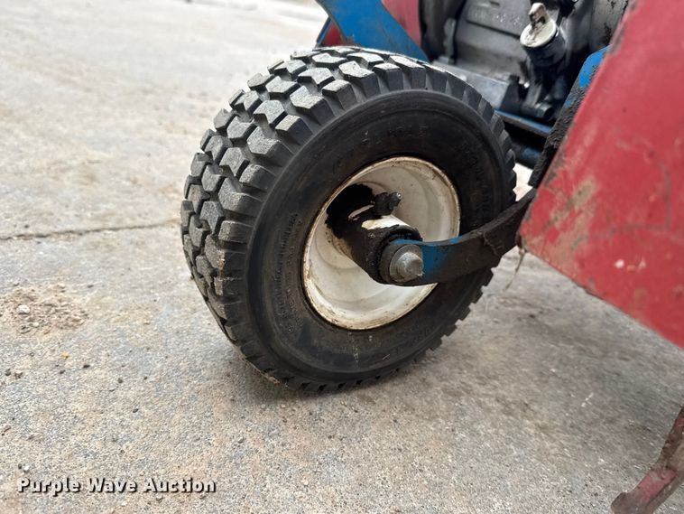 image for item NA9966 E-Z Trench BE310 Bedscaper bed edger