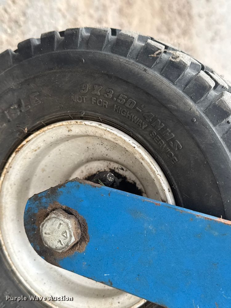 image for item NA9966 E-Z Trench BE310 Bedscaper bed edger