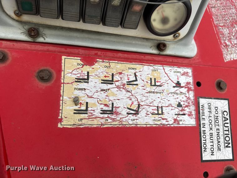 image for item NA9967 2007 Moffett M55.4 forklift