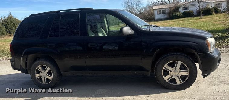 image for item NB9006 2006 Chevrolet Trailblazer SUV