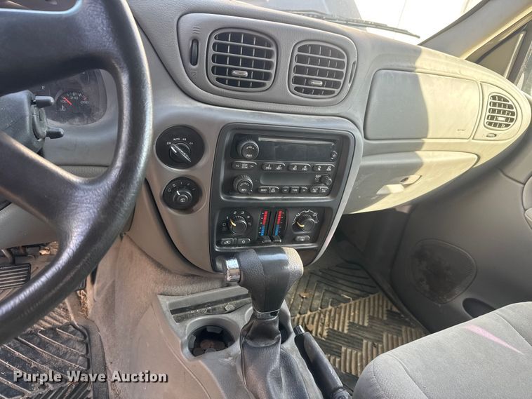 image for item NB9006 2006 Chevrolet Trailblazer SUV