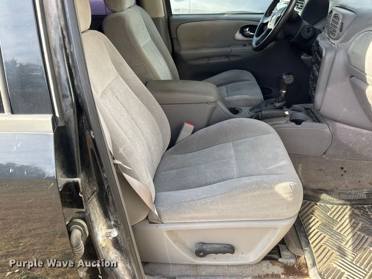 image for item NB9006 2006 Chevrolet Trailblazer SUV