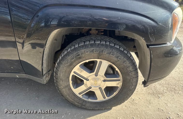 image for item NB9006 2006 Chevrolet Trailblazer SUV