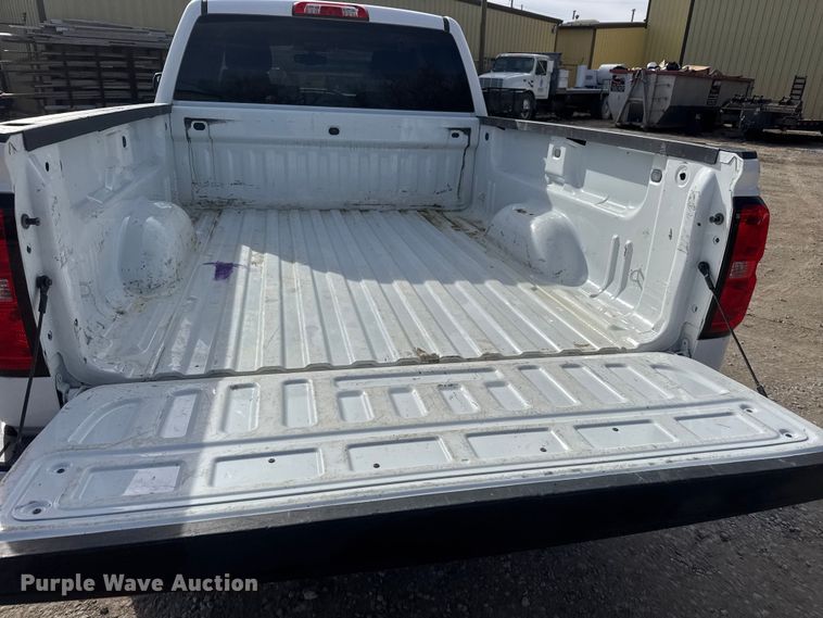 image for item NB9008 2015 Chevrolet Silverado 1500 Double Cab pickup truck