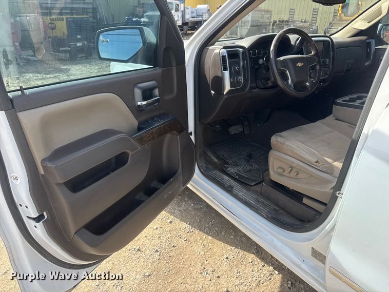 image for item NB9008 2015 Chevrolet Silverado 1500 Double Cab pickup truck