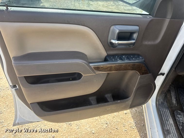 image for item NB9008 2015 Chevrolet Silverado 1500 Double Cab pickup truck