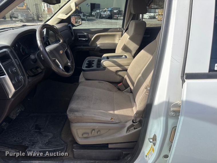 image for item NB9008 2015 Chevrolet Silverado 1500 Double Cab pickup truck