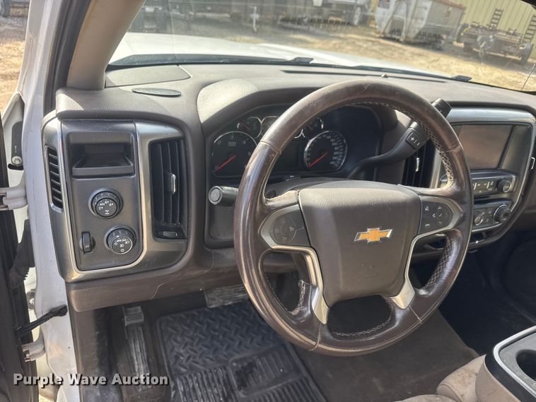 image for item NB9008 2015 Chevrolet Silverado 1500 Double Cab pickup truck