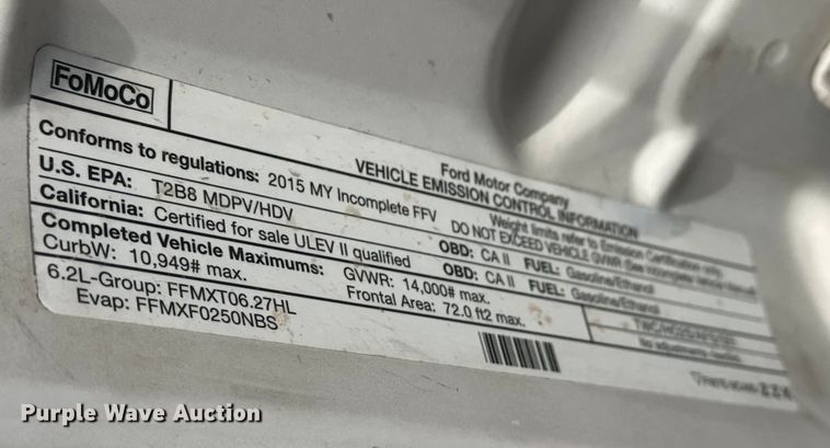 image for item NB9010 2015 Ford F350 Super Duty SuperCab utility bed pickup truck