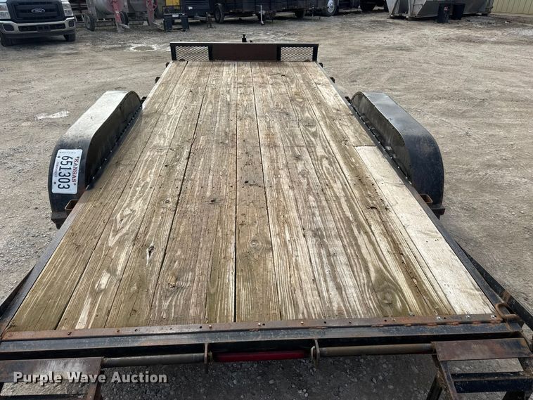 image for item NB9011 2019 Hull TH16 2 equipment trailer