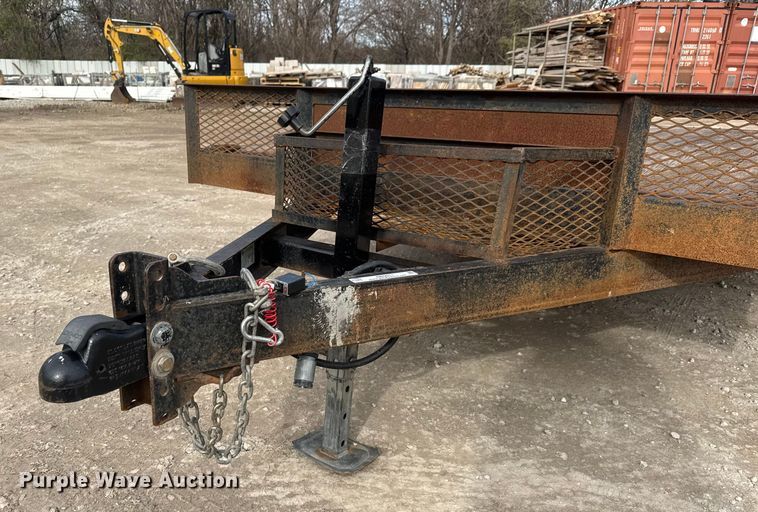 image for item NB9011 2019 Hull TH16 2 equipment trailer