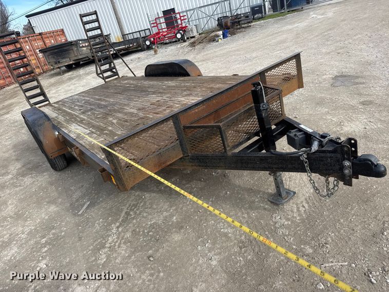 image for item NB9011 2019 Hull TH16 2 equipment trailer