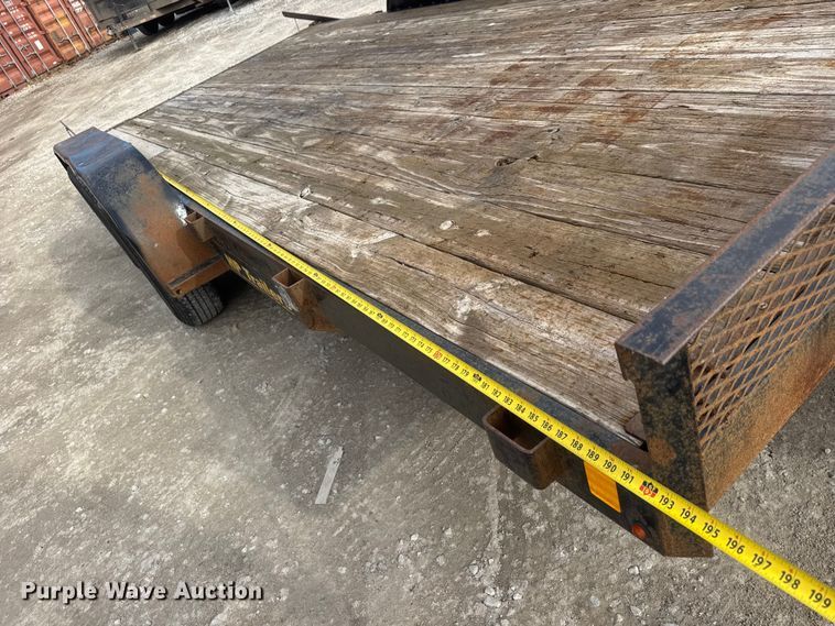 image for item NB9011 2019 Hull TH16 2 equipment trailer