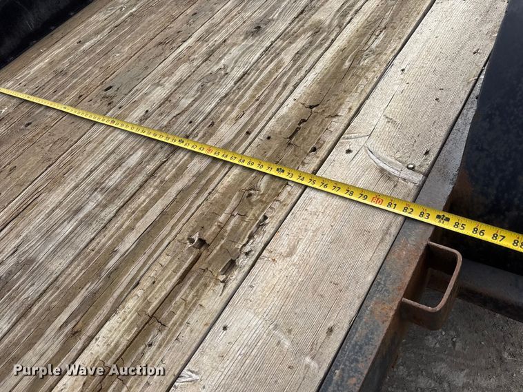 image for item NB9011 2019 Hull TH16 2 equipment trailer