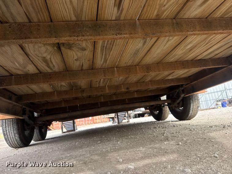 image for item NB9011 2019 Hull TH16 2 equipment trailer