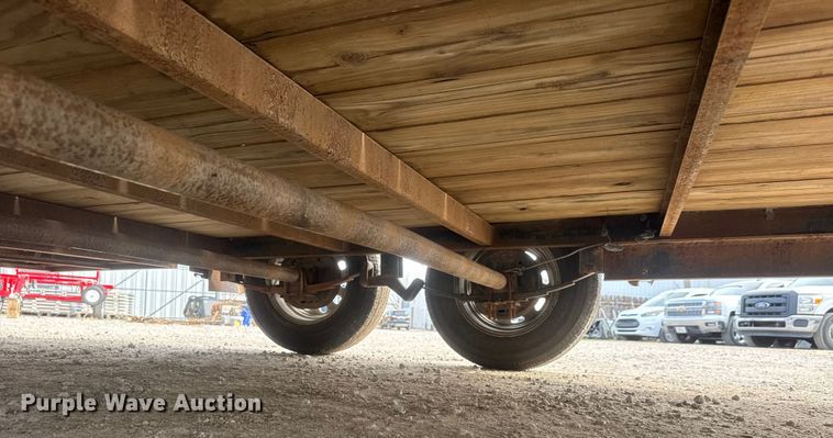 image for item NB9011 2019 Hull TH16 2 equipment trailer