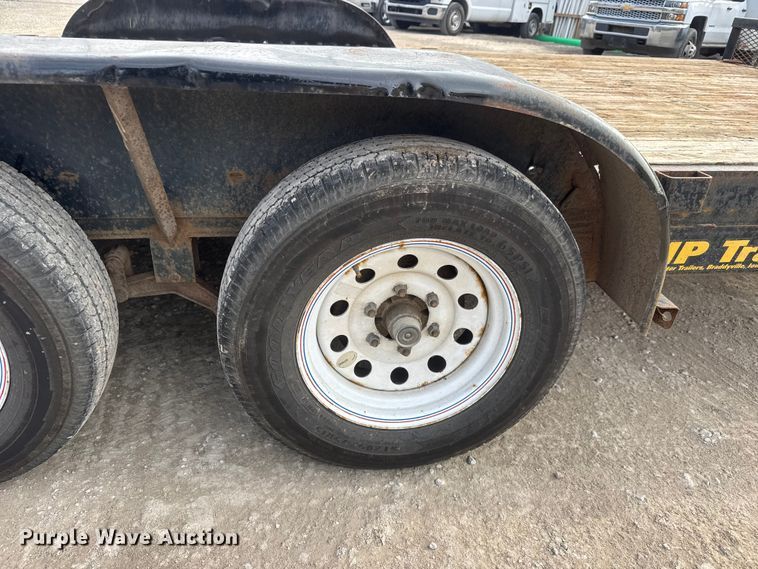 image for item NB9011 2019 Hull TH16 2 equipment trailer