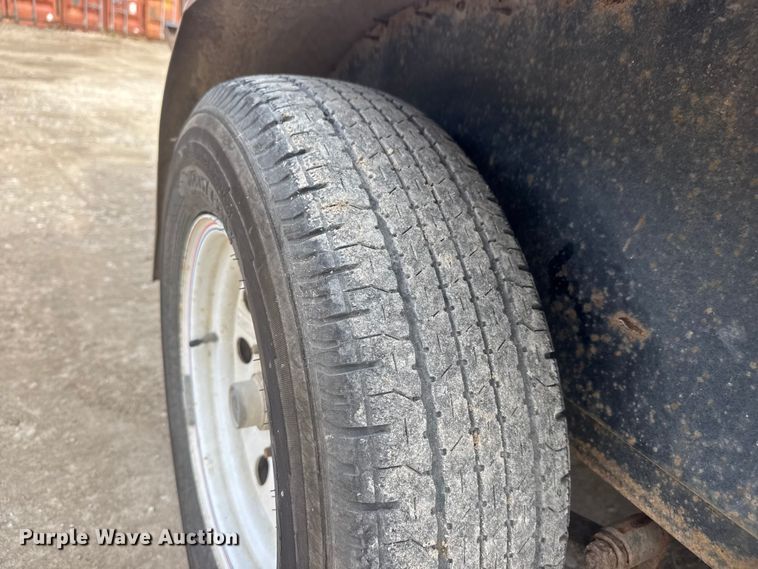 image for item NB9011 2019 Hull TH16 2 equipment trailer