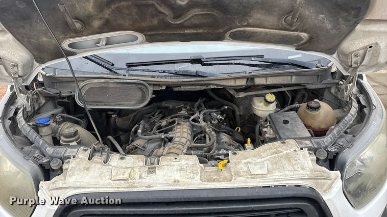 image for item NB9017 2019 Ford Transit 350 van