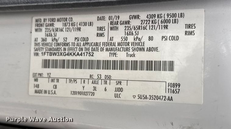 image for item NB9017 2019 Ford Transit 350 van