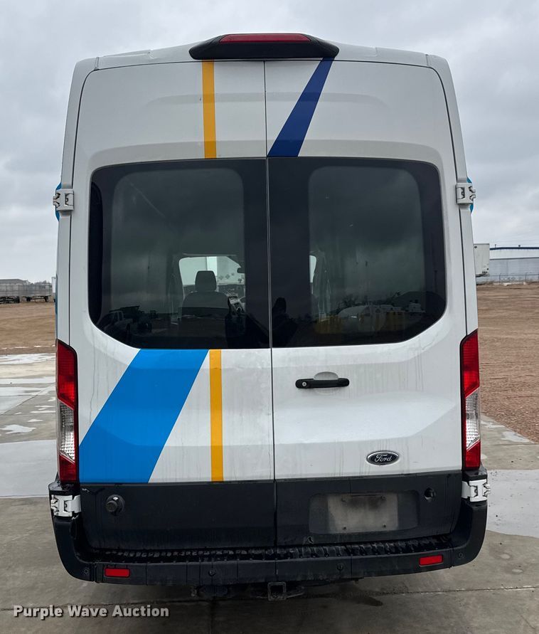 image for item NB9018 2019 Ford Transit 350 van