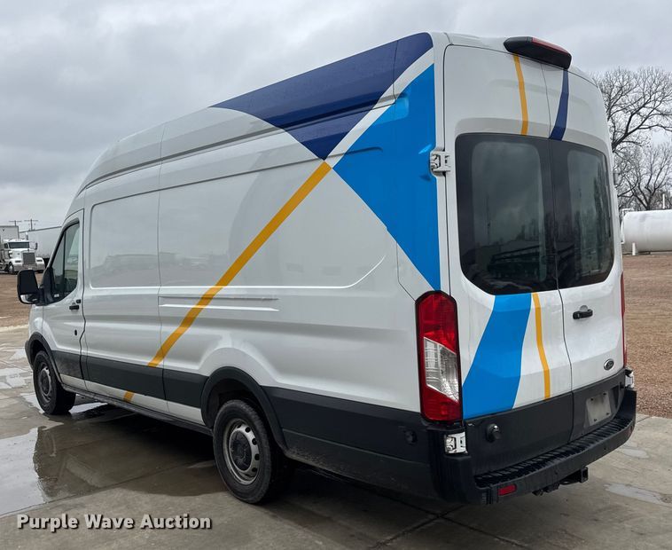 image for item NB9018 2019 Ford Transit 350 van