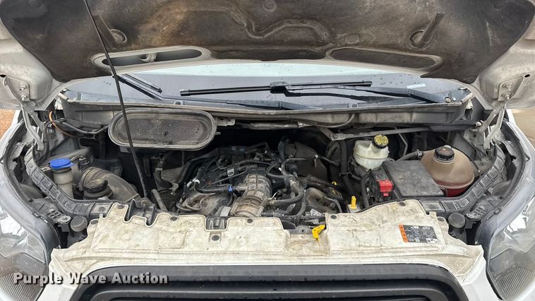 image for item NB9018 2019 Ford Transit 350 van