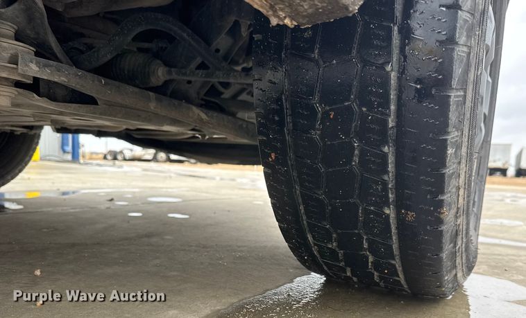 image for item NB9018 2019 Ford Transit 350 van