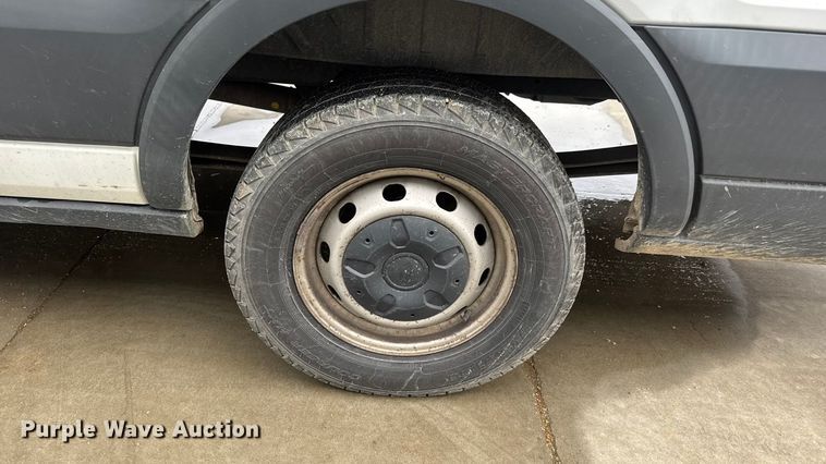 image for item NB9019 2015 Ford Transit 350 van