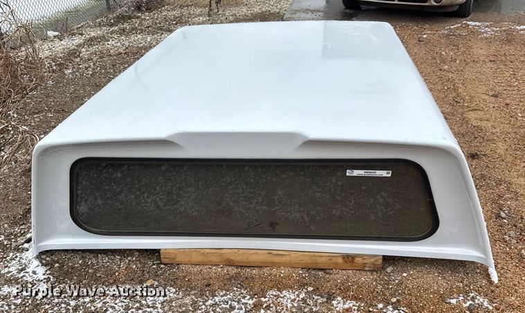 image for item NB9020 Leer pickup truck bed topper