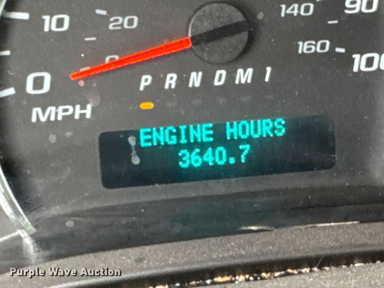 image for item NB9024 2019 Chevrolet Express 2500 van