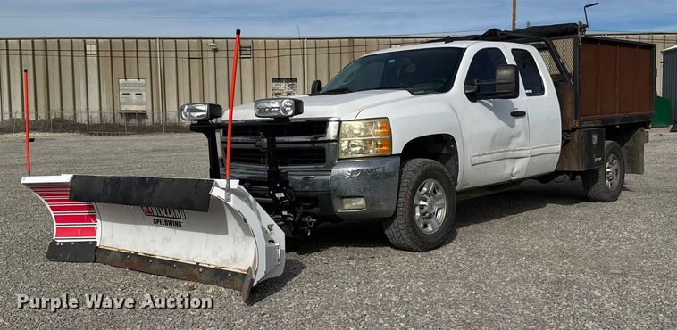 image for item NB9028 2010 Chevrolet Silverado 2500 Ext. Cab dump flatbed truck