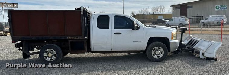 image for item NB9028 2010 Chevrolet Silverado 2500 Ext. Cab dump flatbed truck