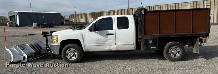 image for item NB9028 2010 Chevrolet Silverado 2500 Ext. Cab dump flatbed truck
