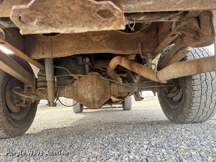 image for item NB9028 2010 Chevrolet Silverado 2500 Ext. Cab dump flatbed truck