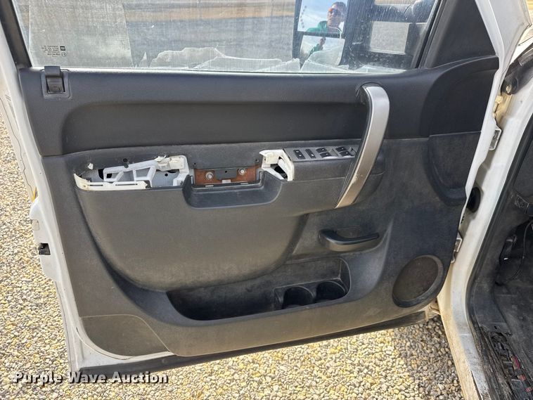 image for item NB9028 2010 Chevrolet Silverado 2500 Ext. Cab dump flatbed truck