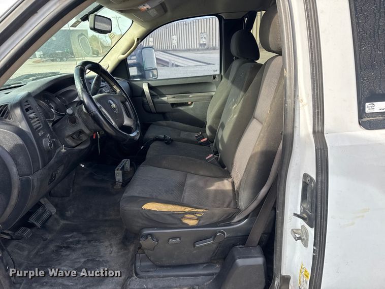 image for item NB9028 2010 Chevrolet Silverado 2500 Ext. Cab dump flatbed truck