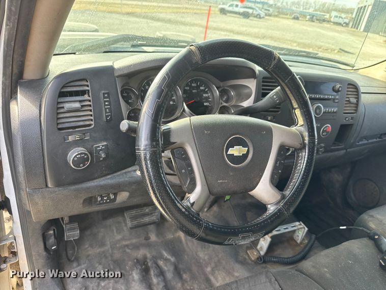 image for item NB9028 2010 Chevrolet Silverado 2500 Ext. Cab dump flatbed truck