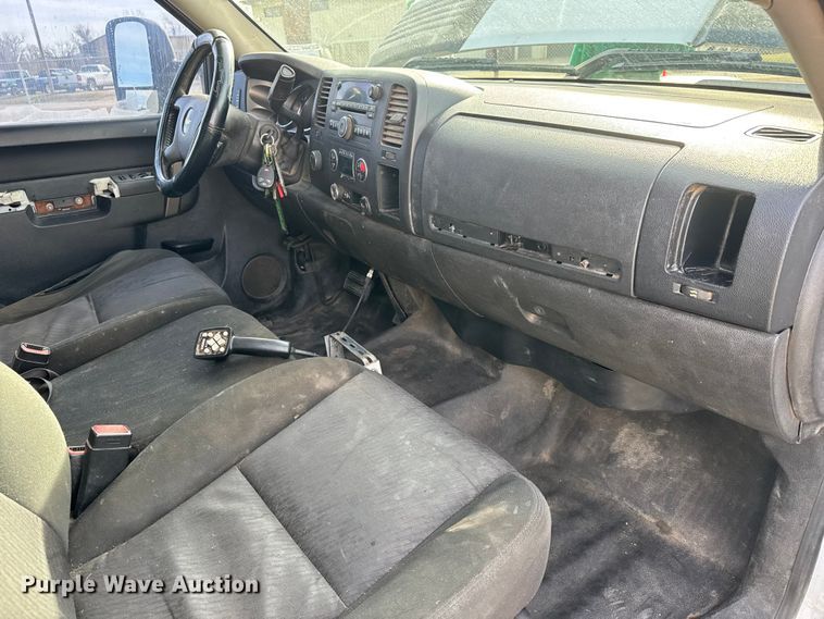 image for item NB9028 2010 Chevrolet Silverado 2500 Ext. Cab dump flatbed truck